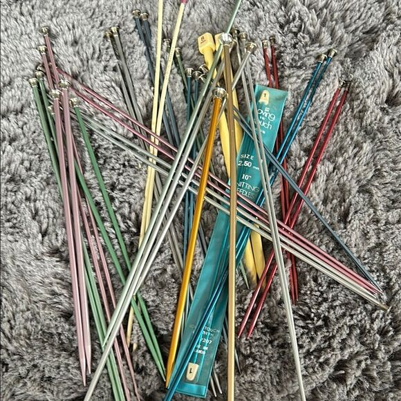 Other - Assorted Knitting Needles Set.  Size 0 to 8
